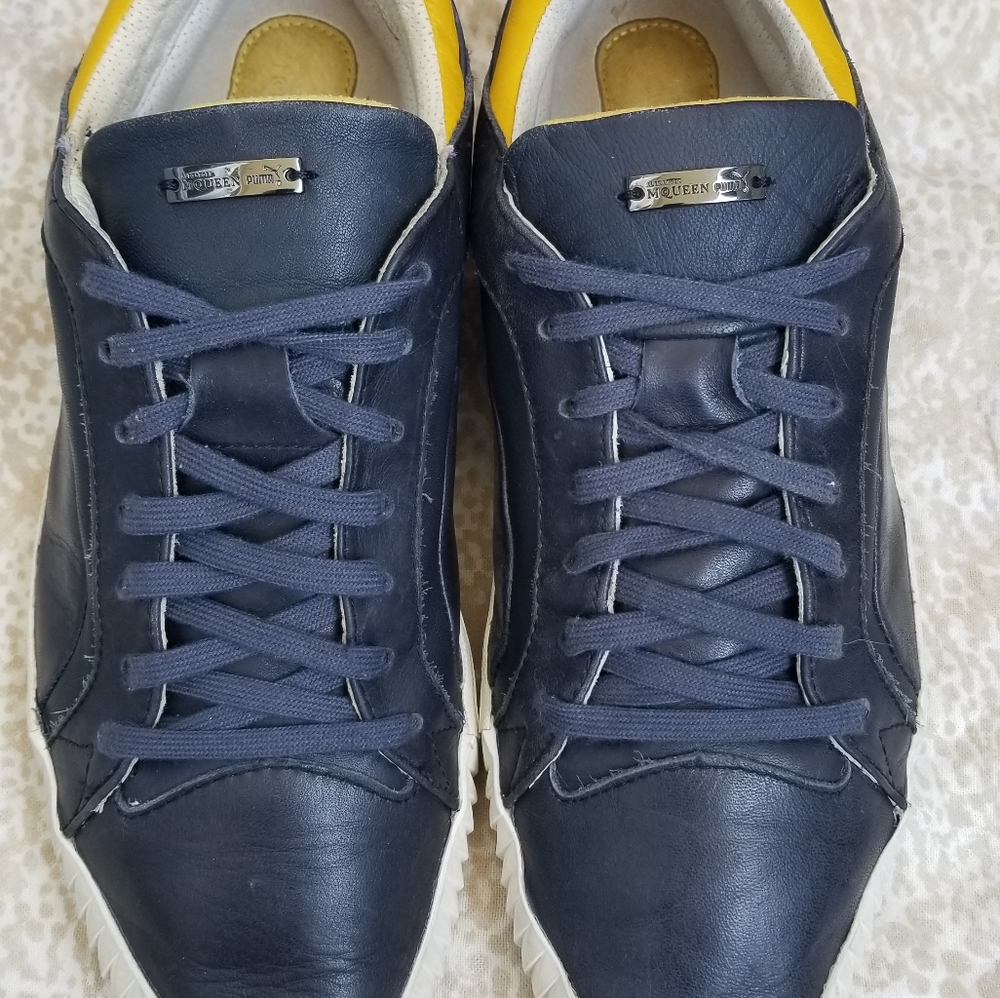 Sneaker - Picture 2 of 4